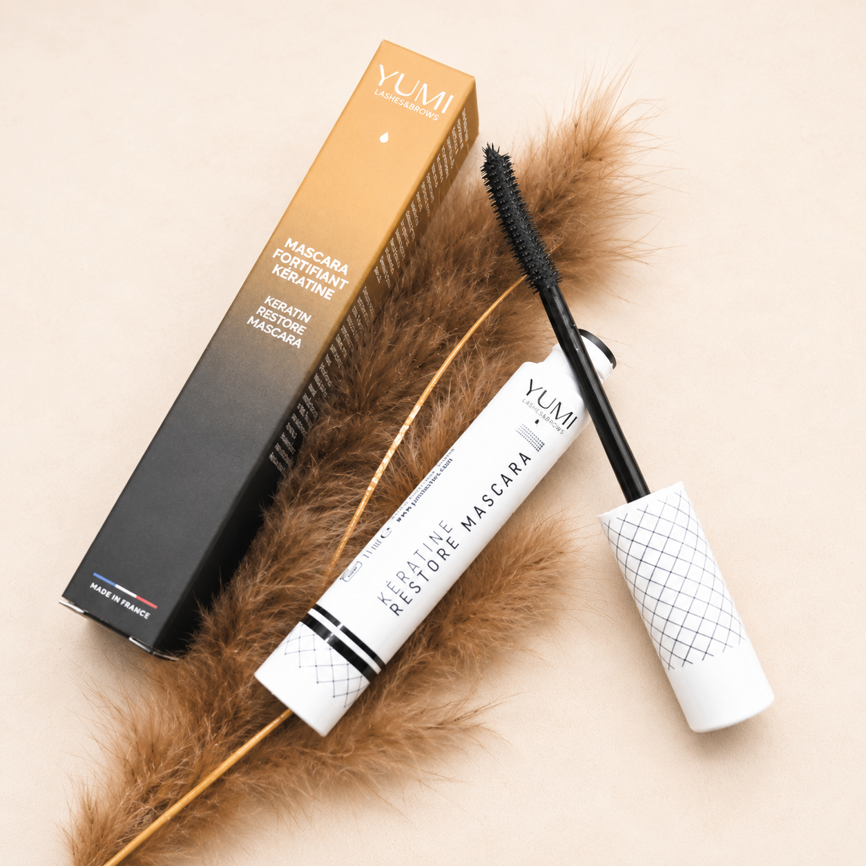 YUMI lashes keratin restore mascara